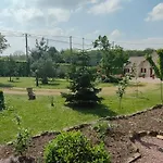 Les Lys Jolie Parentale Privative Deux Adultes Avec Sdd Pensión Pertheville-Ners