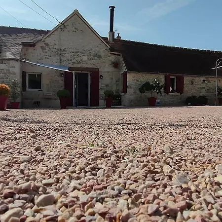 Guest house Les Lys Jolie Parentale Privative Deux Adultes Avec Sdd