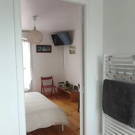 Les Lys Jolie Parentale Privative Deux Adultes Avec Sdd * Pertheville-Ners