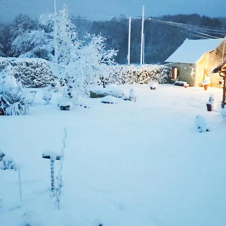 Les Lys Jolie Parentale Privative Deux Adultes Avec Sdd Pertheville-Ners