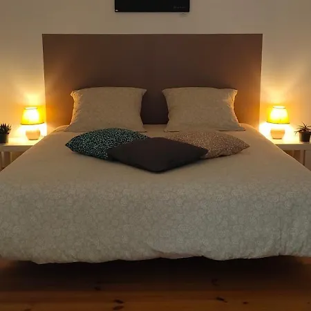 Les Lys Jolie Parentale Privative Deux Adultes Avec Sdd Pensjonat 3*