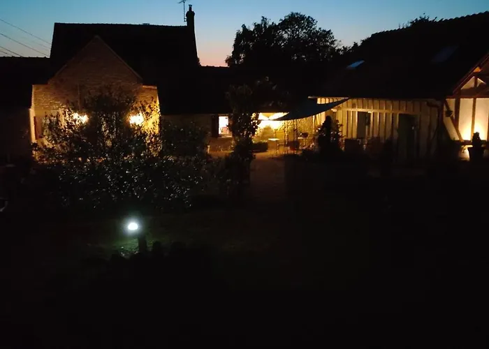 Les Lys Jolie Parentale Privative Deux Adultes Avec Sdd Maison d'hôtes