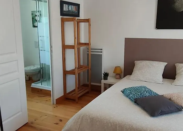 Maison d'hôtes Les Lys Jolie Parentale Privative Deux Adultes Avec Sdd