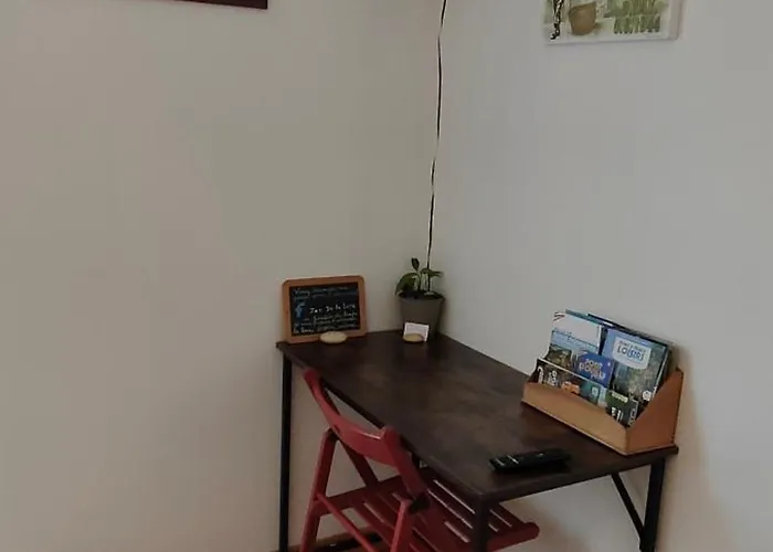 Les Lys Jolie Parentale Privative Deux Adultes Avec Sdd Maison d'hôtes 3*